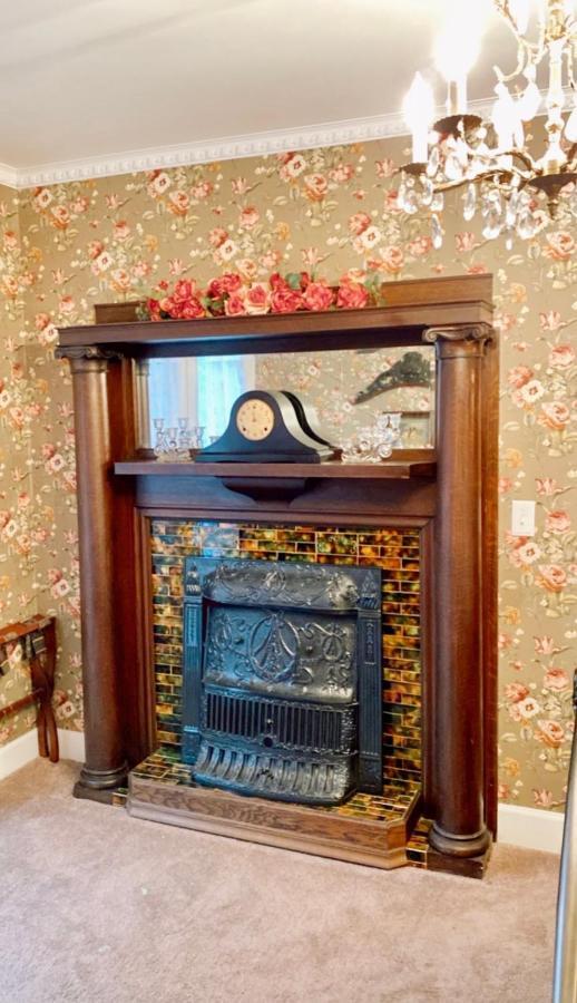 The Ginkgo Tree Bed & Breakfast Mount Pleasant Luaran gambar