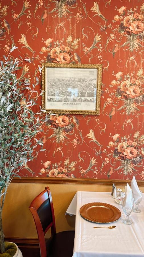 The Ginkgo Tree Bed & Breakfast Mount Pleasant Luaran gambar