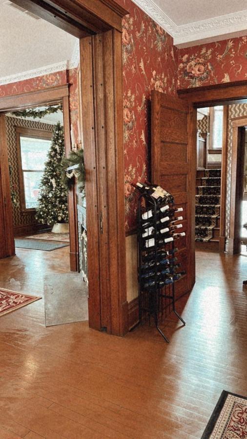 The Ginkgo Tree Bed & Breakfast Mount Pleasant Luaran gambar
