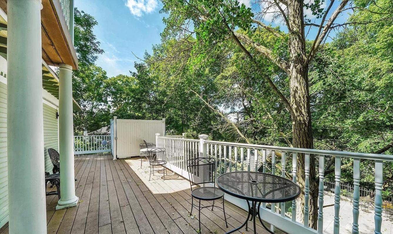 The Ginkgo Tree Bed & Breakfast Mount Pleasant Luaran gambar